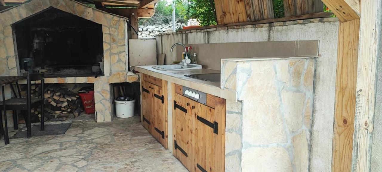 Kuca Za Odmor Postonjski Maslenica Bagian luar foto