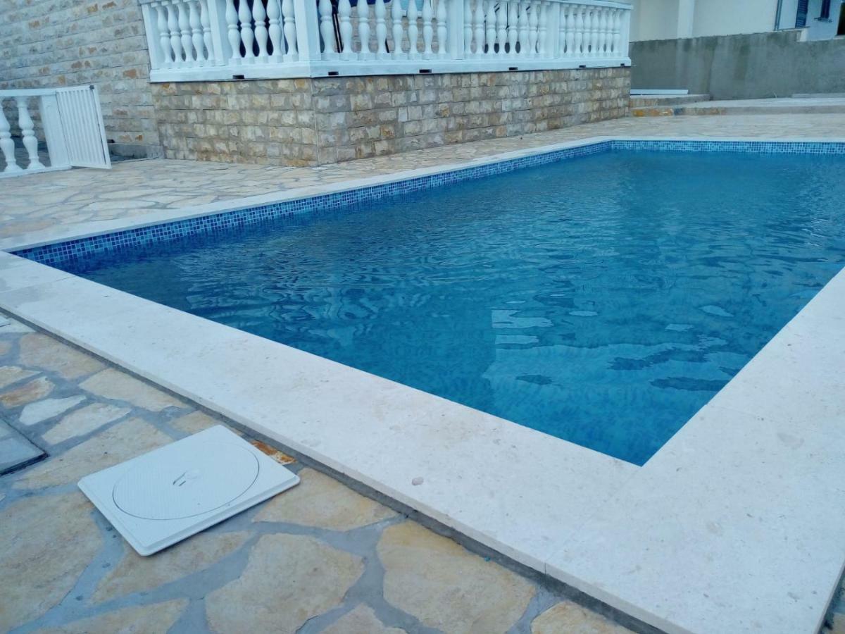 Kuca Za Odmor Postonjski Maslenica Bagian luar foto